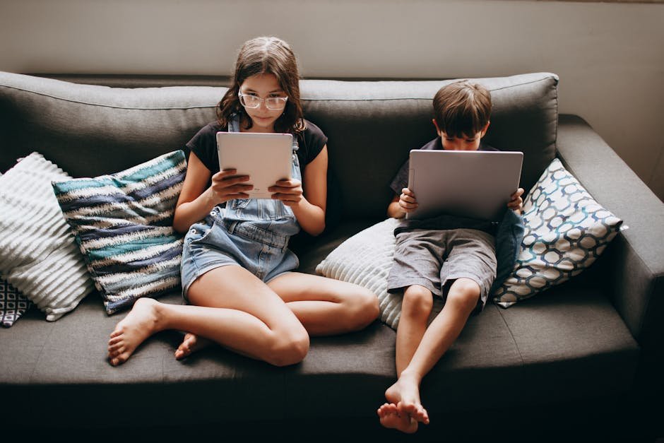 Parenting in the Digital Age: A Guide to Navigating Tech